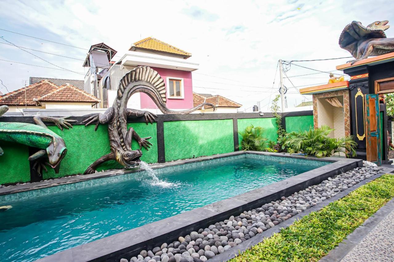 Guest House At Gunung Salak Bali Kerobokan Eksteriør billede